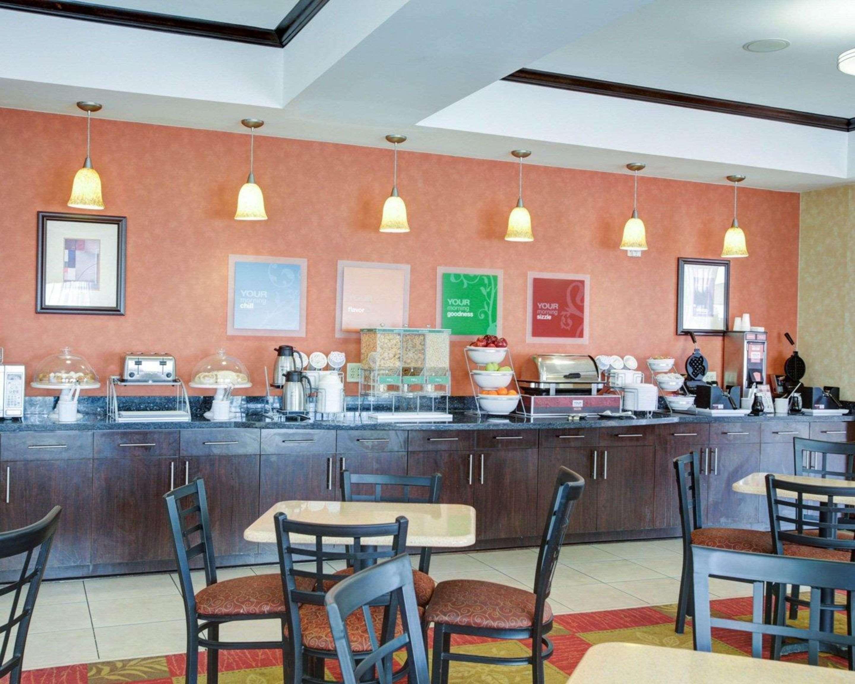 Comfort Suites Old Town Spring Eksteriør billede