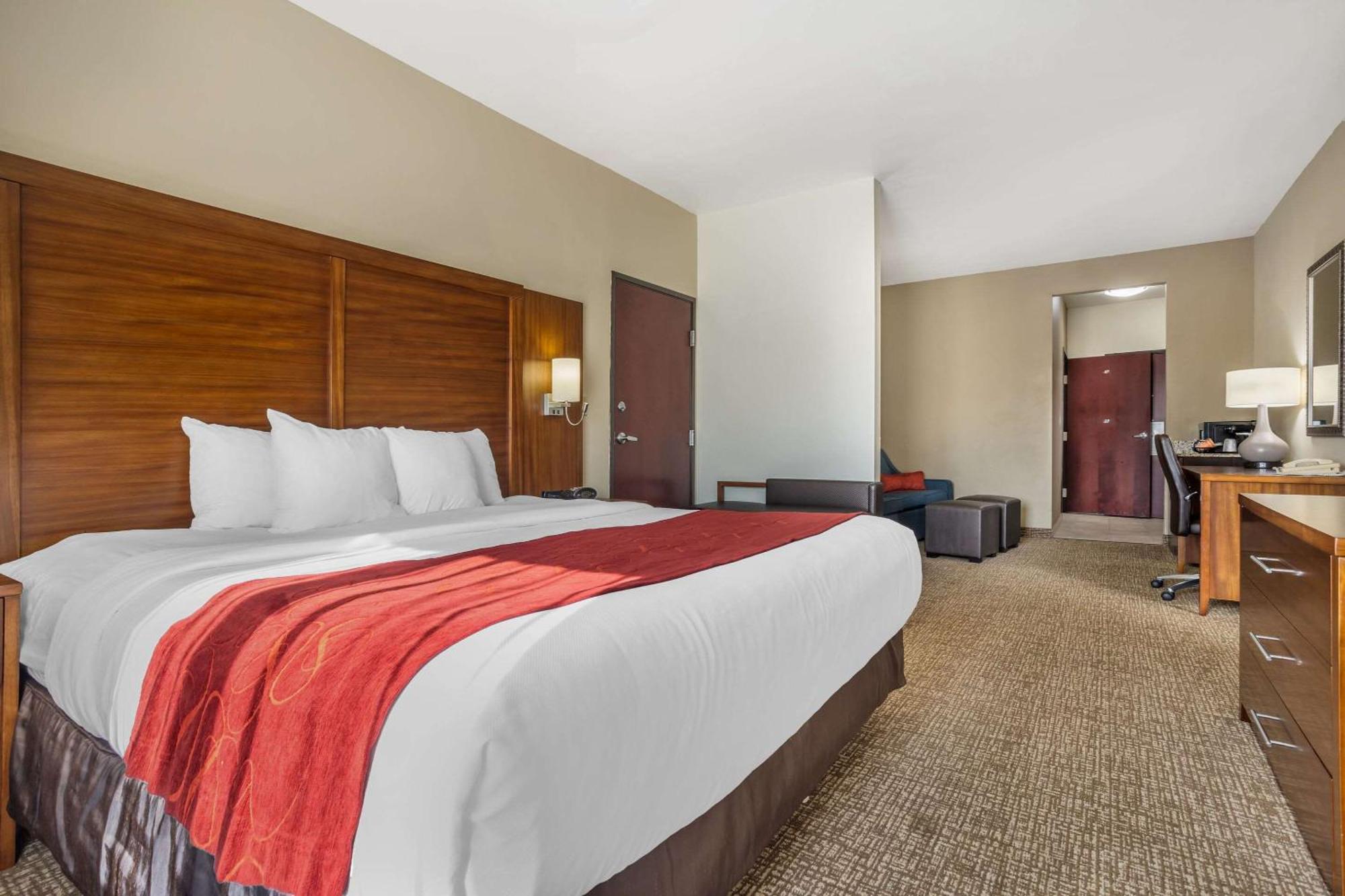 Comfort Suites Old Town Spring Eksteriør billede