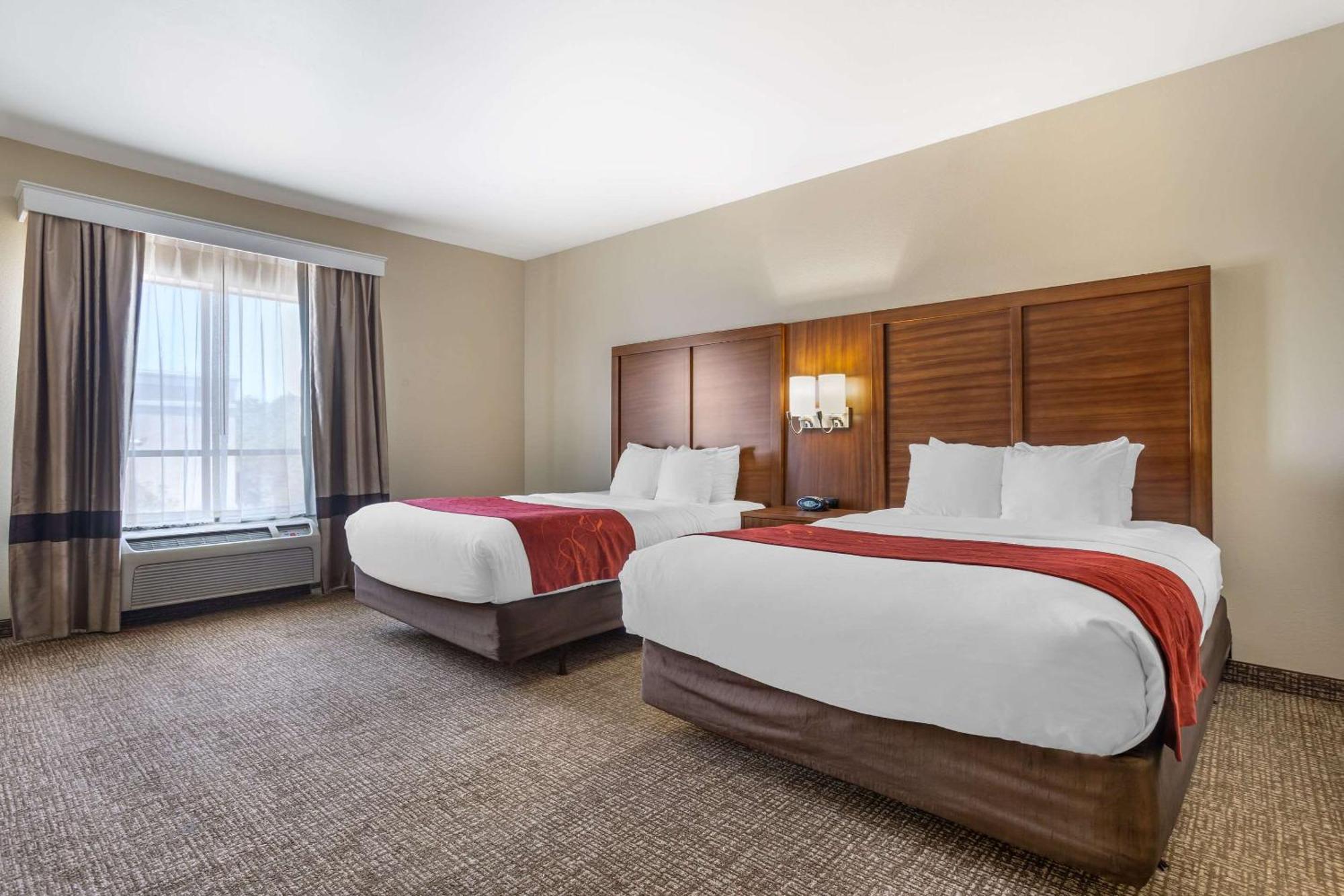 Comfort Suites Old Town Spring Eksteriør billede